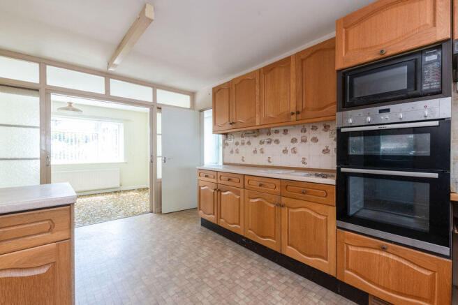 Kitchen to dining room
