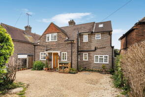 Berins, Barnett Lane, Wonersh, Guildford GU5 0RZ