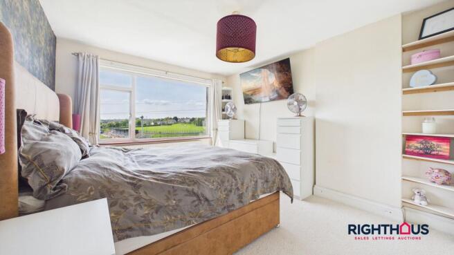 3 bed Semi-Detached for sale Image 11