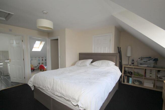 bed1.JPG