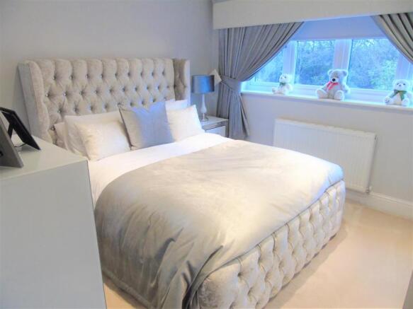 Bed2.JPG