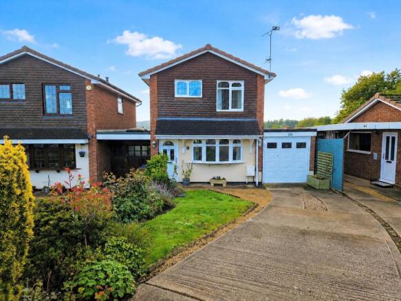 Waverley Gardens - 3 Bedroom Link Detached for Sa