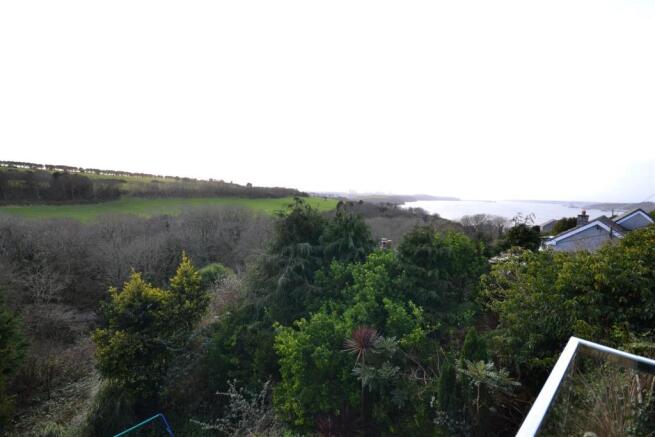 View 3.jpg