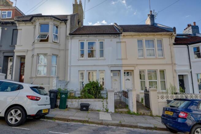 103 Whippingham Road FoH
