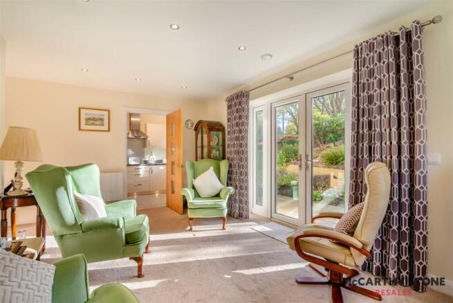 8628071-interior20.jpg