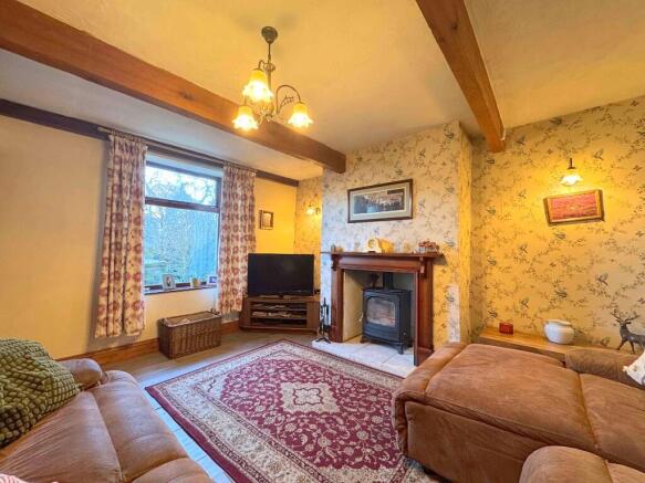 4 bed Semi-Detached for sale Image 6