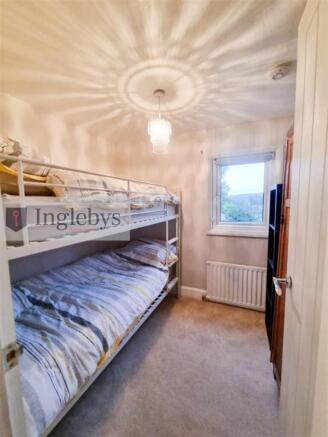 3 bed House for sale Image 11