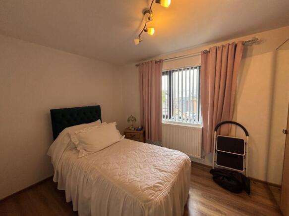 2 bed Semi-Detached for sale Image 10