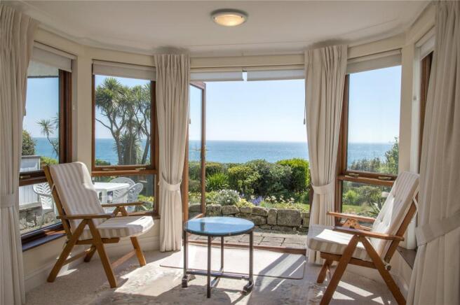 Bay Window