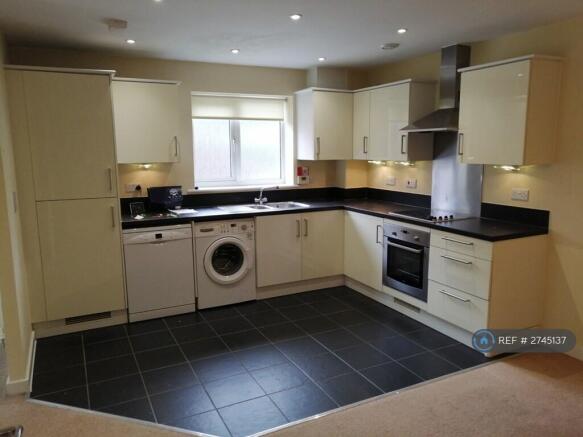 Modern Fitted Kitchen