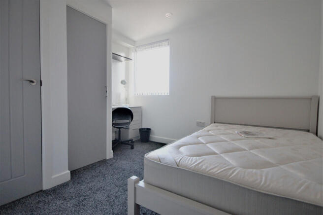Room2