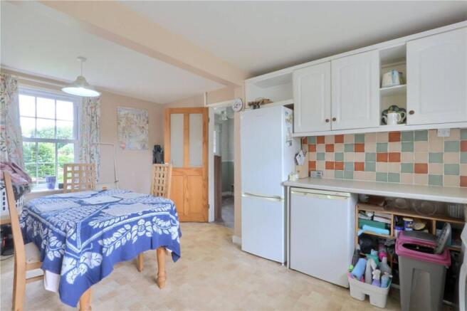 3 bed Terraced for sale Image 4