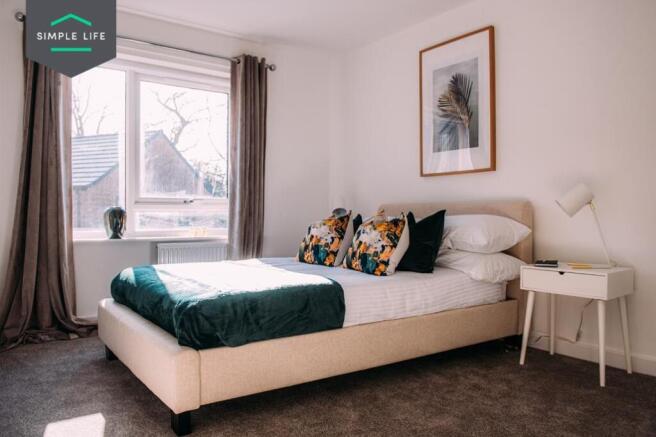 4 bed Semi-Detached to rent Image 8