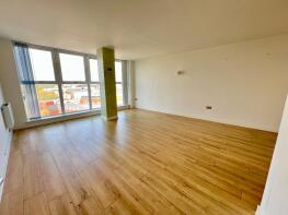 92, Canside, Meadow Walk, Chelmsford CM1 1FU