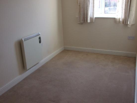 2 bed Apartment to rent Image 7