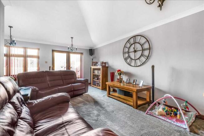 L SHAPED LOUNGE