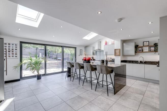 Kitchen / Dining Room