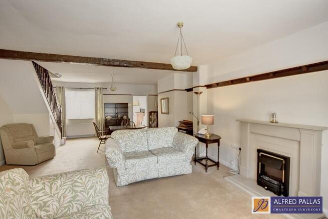 Mere Knolls Road, Fulwell photo 4