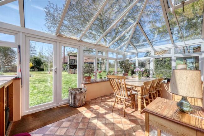 Conservatory/Dining