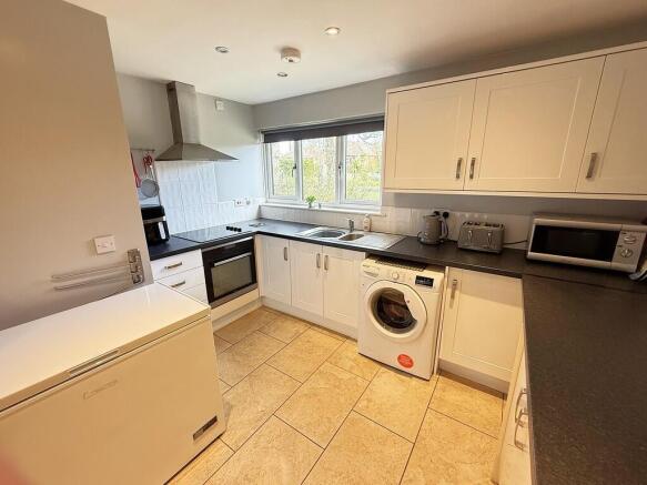 ANNEXE KITCHEN 1