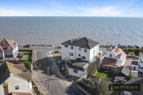 Cliff Parade, Walton on the Naze