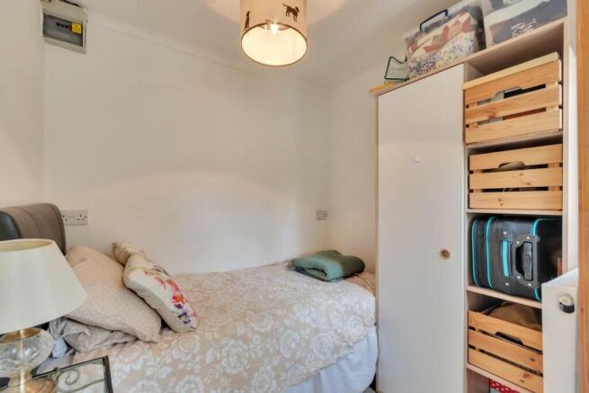 Bed 3.jpg