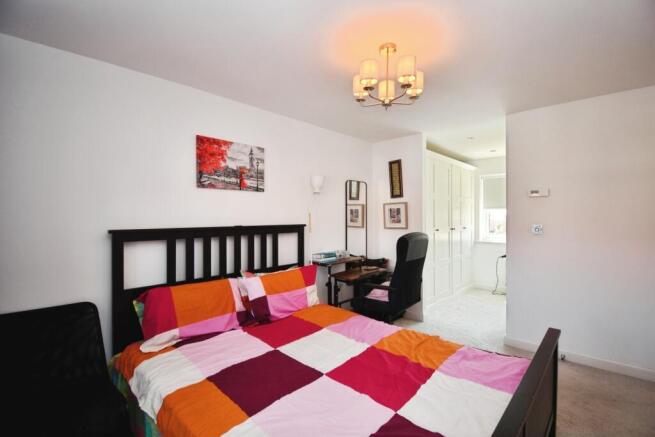 3 bed Detached for sale Image 10