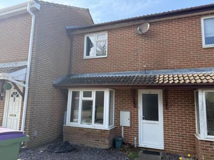 13 Gillman Close, Hawkinge, Folkestone, Kent, CT18 7NR