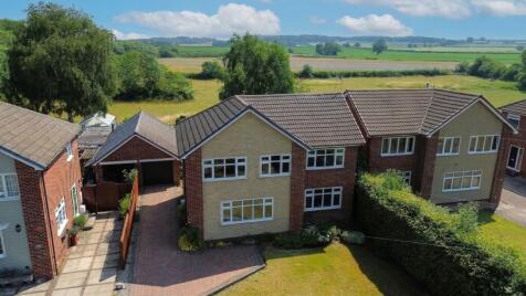 High Road, Carlton-In-Lindrick, S81