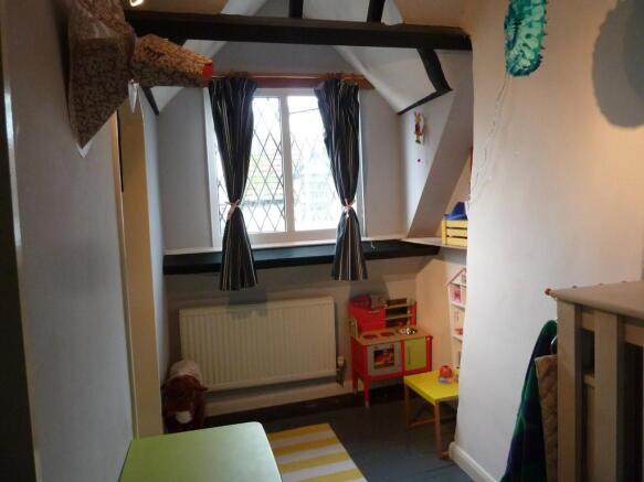 Photo 10