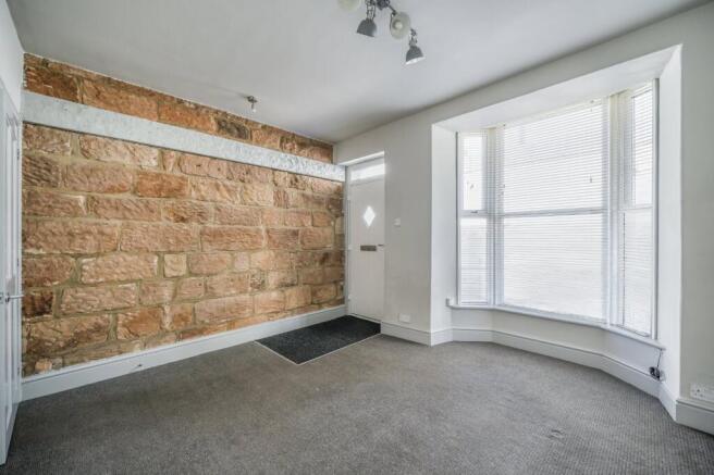 3 bed Terraced for sale Image 7