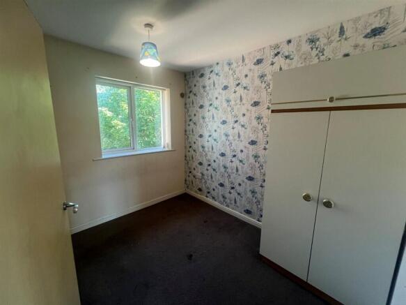 2 bed Flat for sale Image 6