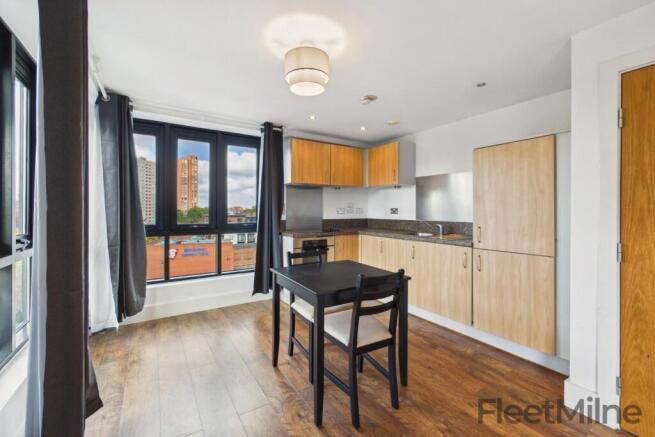 Living room/kitchen