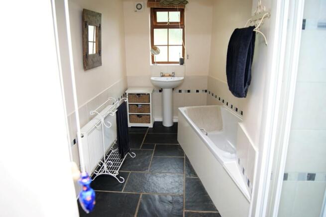 Photo 5
