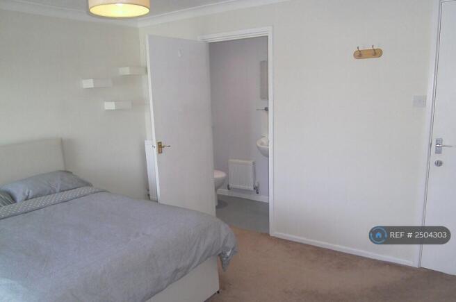 Extra Large Double En-Suite Rm 1