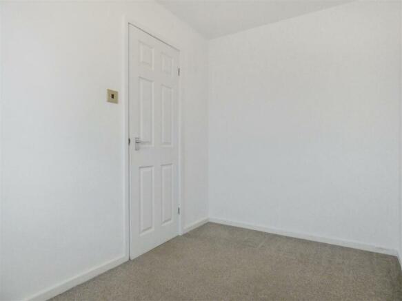 Bedroom-two-10.jpg