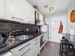 Flat 16, 2, Bothwell House, Leith, Edinburgh EH7 5YL