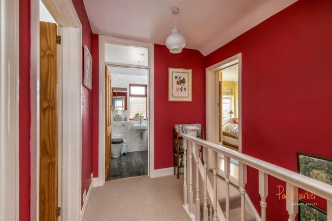230322 - 82 Prospect Road - 24 [WM].jpg
