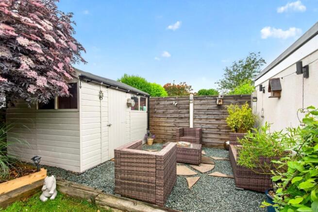 3 bed Semi-Detached Bungalow for sale Image 6