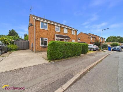 Balmoral Way, Kings Sutton, OX17