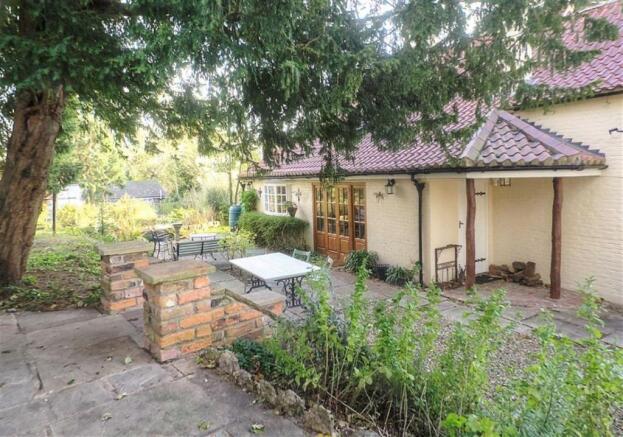 Additional Rear Garden Photo