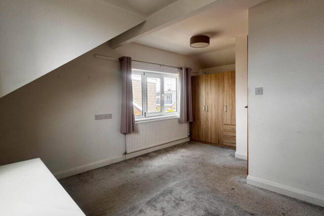 3 bed Semi-Detached to rent Image 4