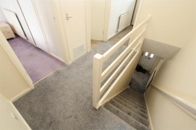 3 bed Semi-Detached for sale Image 6