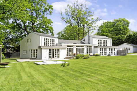 Plawhatch Lane, Sharpthorne, RH19