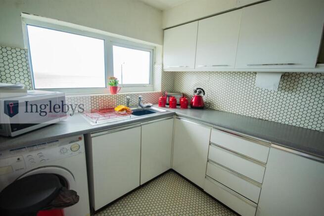 2 bed Apartment for sale Image 11