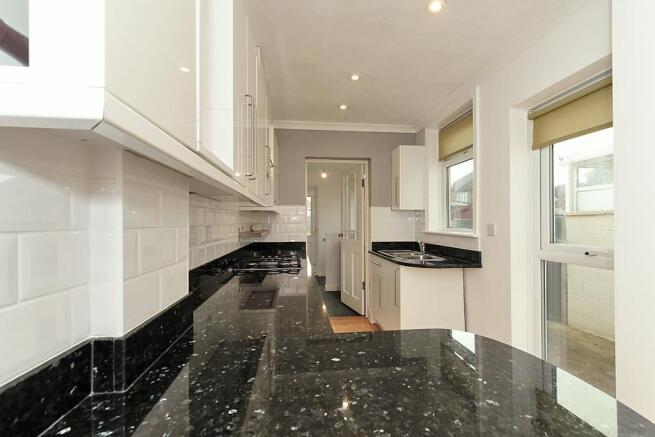 Sta-Kitchen_1.jpg