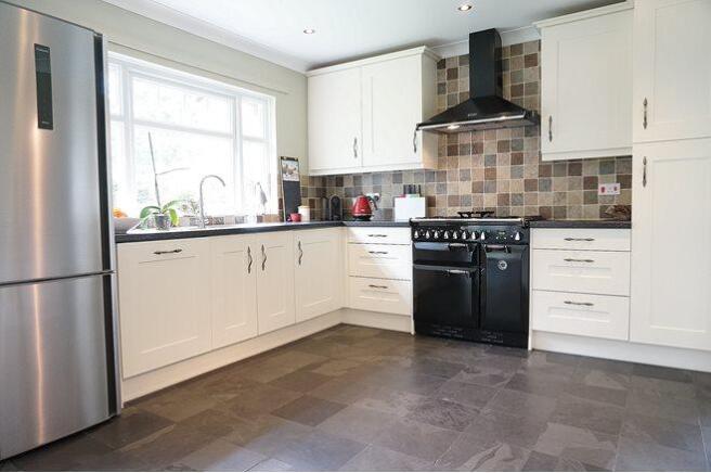 Kitchen / Diner