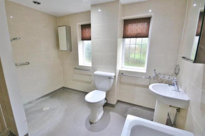 En-Suite Wet Room