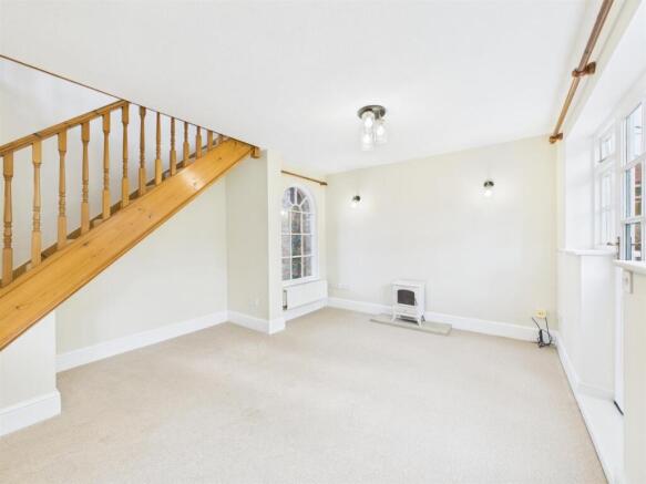 1 bed Detached for sale Image 12