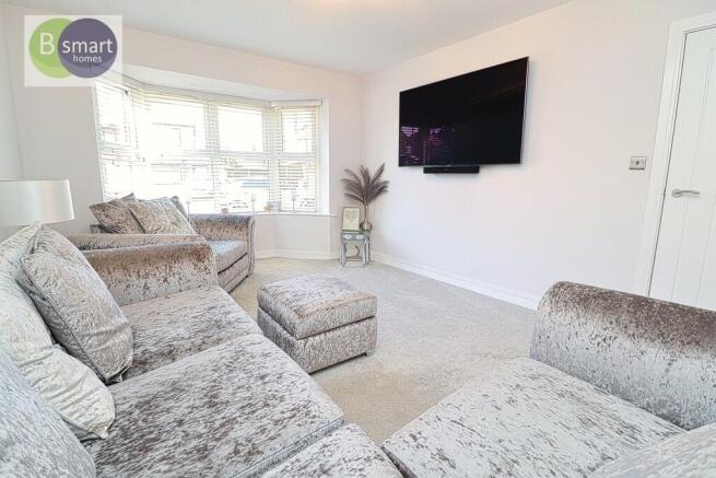 4 bed Detached for sale Image 4
